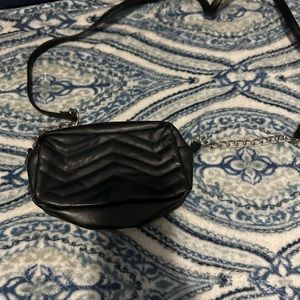 Black Rue21 purse